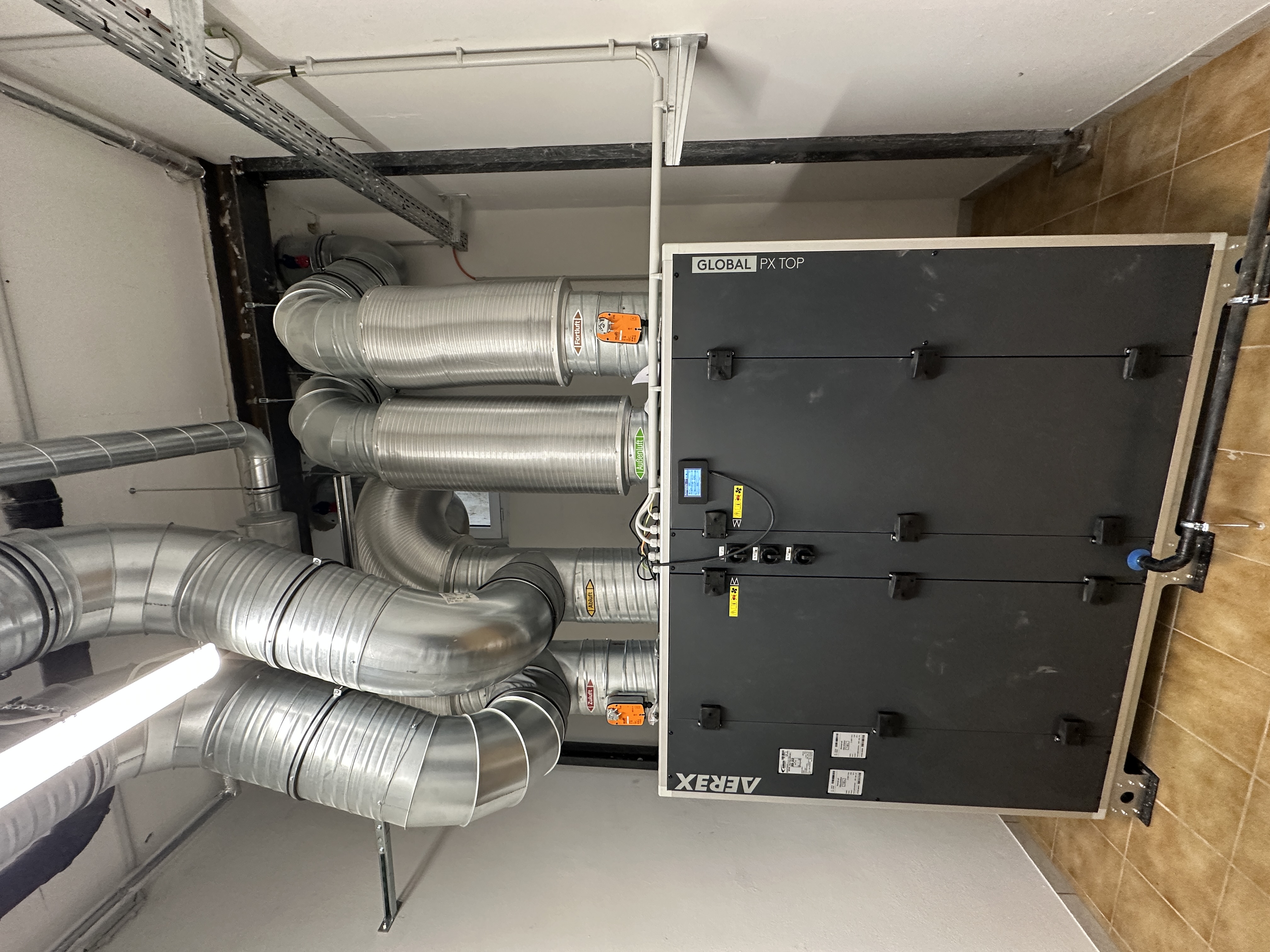 Lüftungsanlage im technischen Bereich