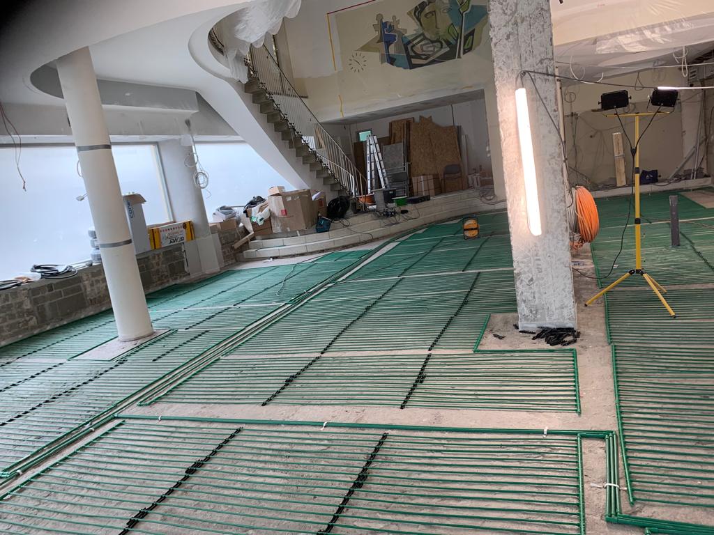 Touristinfo Köln – Flächentemperierung